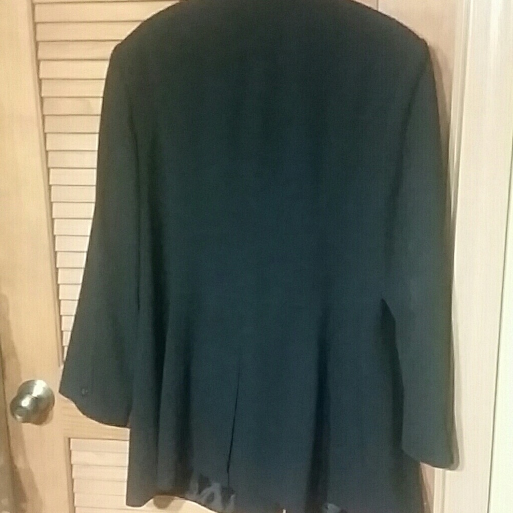 Jacket - Picture 3 of 4